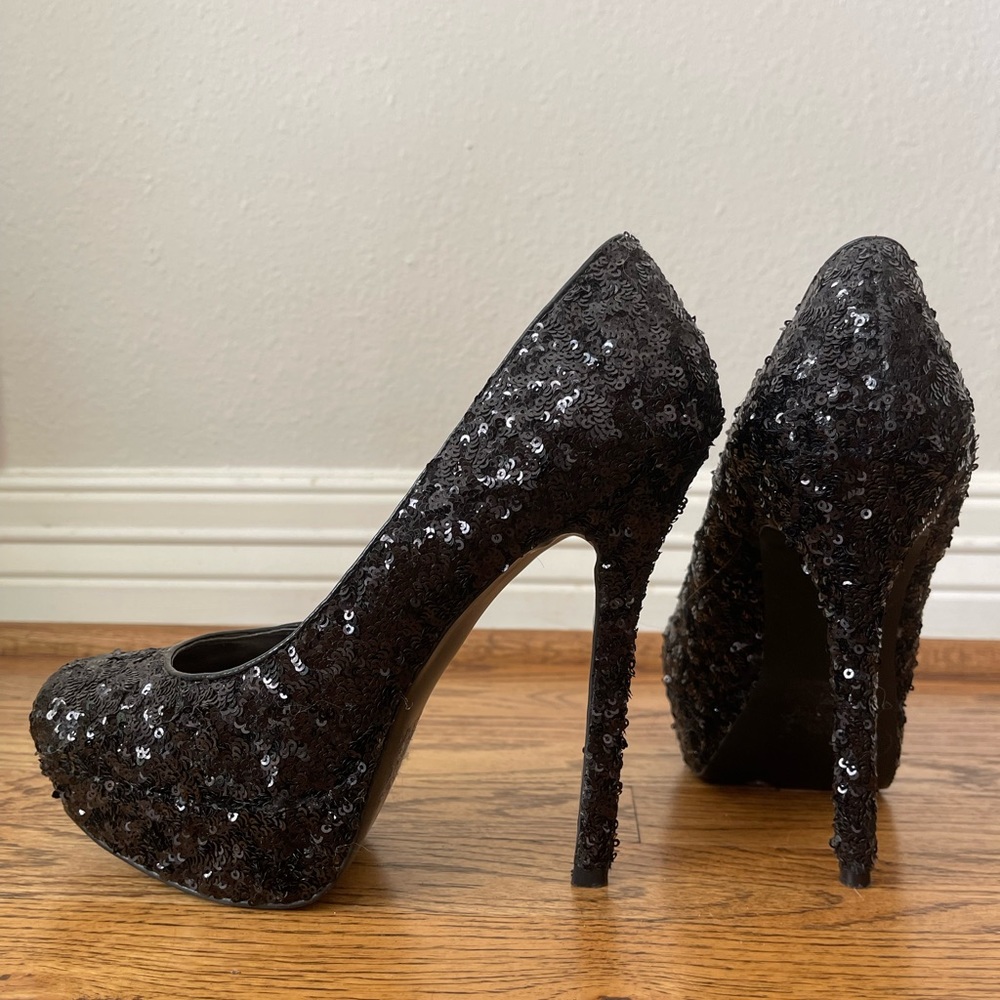 Sequins Baker heels